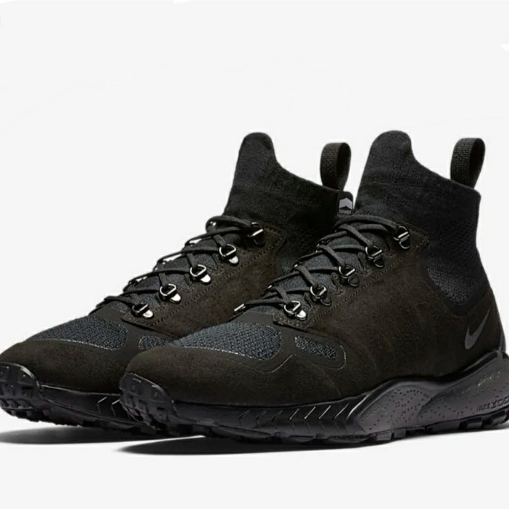 Nike talaria mid triple black